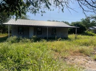 20234 North US HWY 277, Quemado, TX 78877