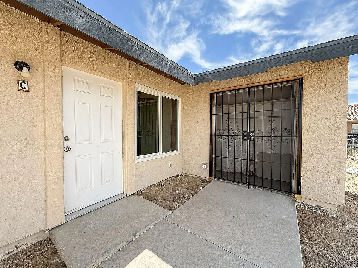 Building Photo - 5839 Bagley Ave