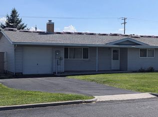 10884 Wright Ave, Klamath Falls, OR 97603