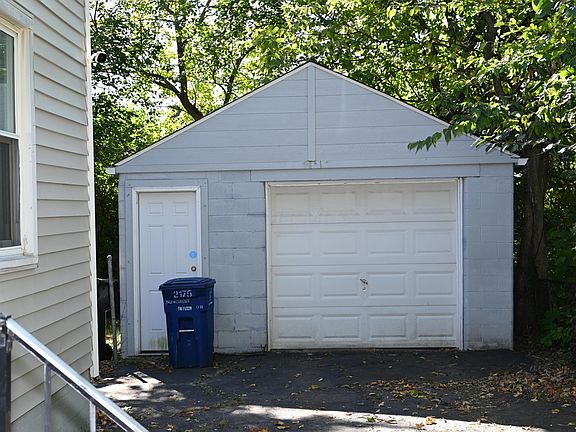 4th image of 2175 Suncrest Dr