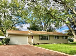 208 S Elm St, White Pigeon, MI 49099