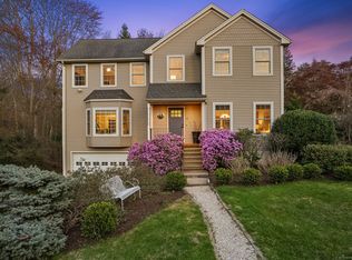 12 Canoe Brook Rd, Trumbull, CT 06611