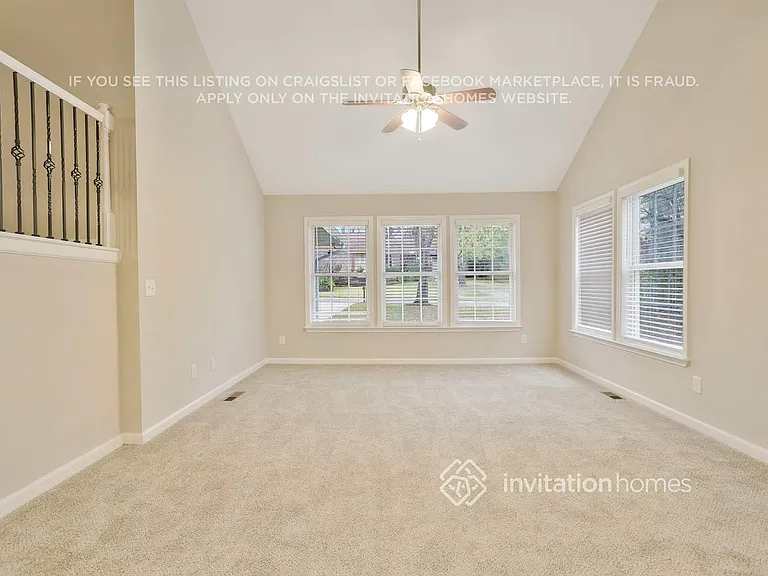 2621 Windridge Dr — Photo 5