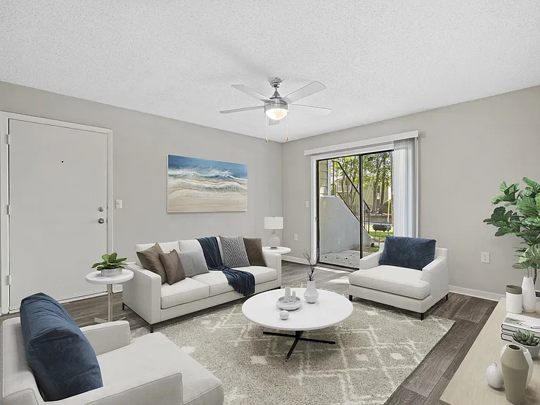 Summit Village Apartments — Photo 3