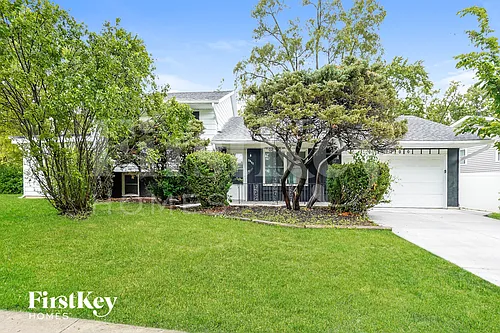 4200 Arlington Dr Photo 1