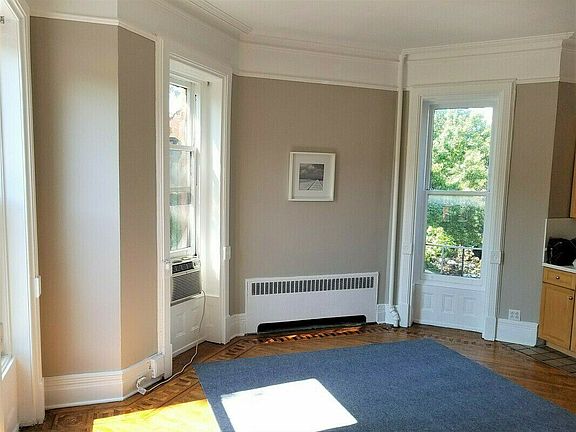 5th image of 786 Carroll St APT 7