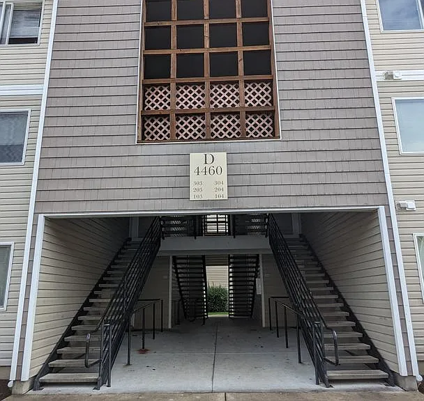 Wellesley Park Apartments — Photo 56