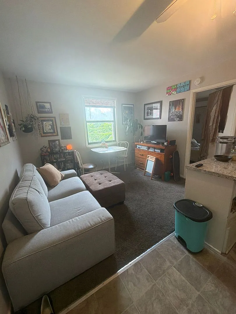 West Wind Apartments — Photo 4