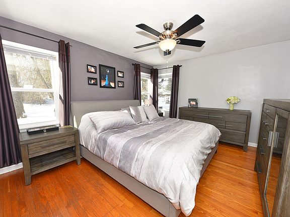 3rd image of 12607 W Honey Ln