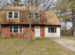 16206 Alderwood Ln, Bowie, MD 20716