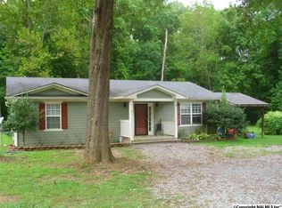 90 Malibu Cir, Scottsboro, AL 35769