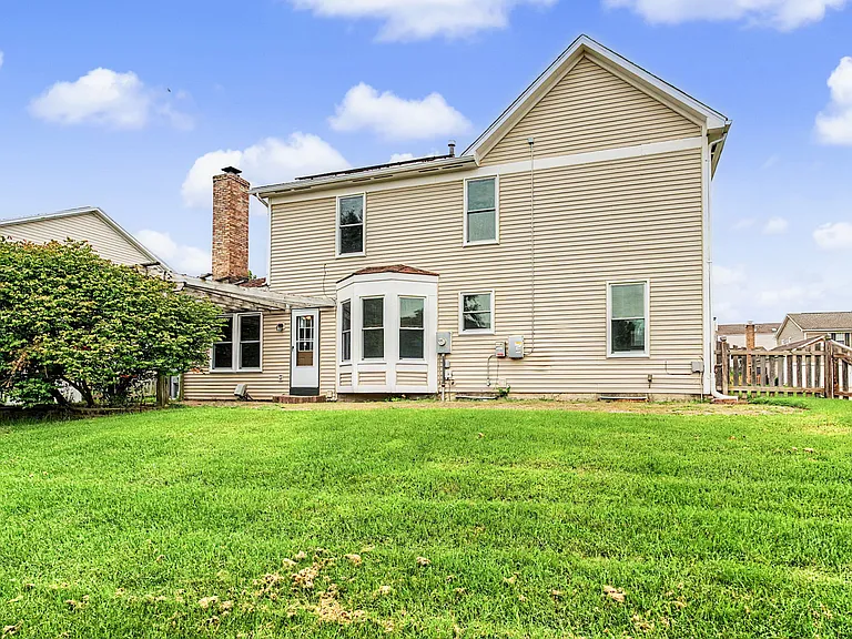 2242 Rosina Dr — Photo 42