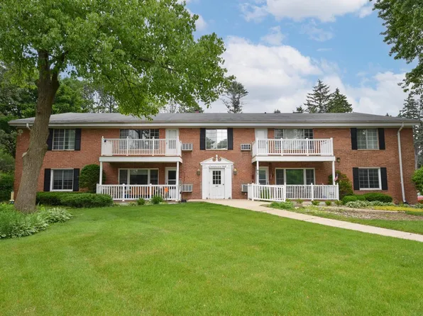 162 Heidel ROAD #5, Thiensville, WI 53092