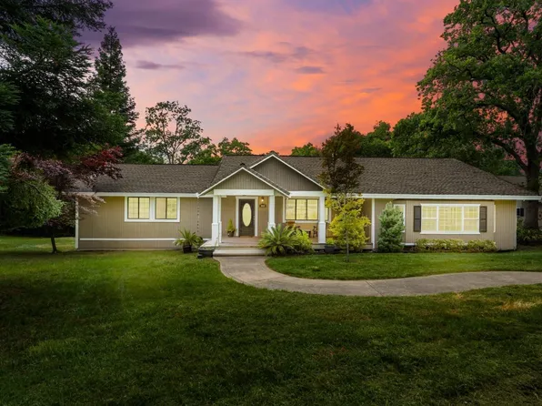 10055 Van Riper Ln, Newcastle, CA 95658