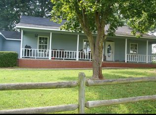 8170 N Coffelt Cemetery Rd, Bentonville, AR 72712