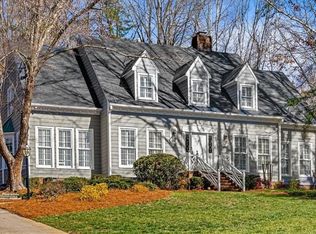 212 Willoughby Blvd, Greensboro, NC 27408