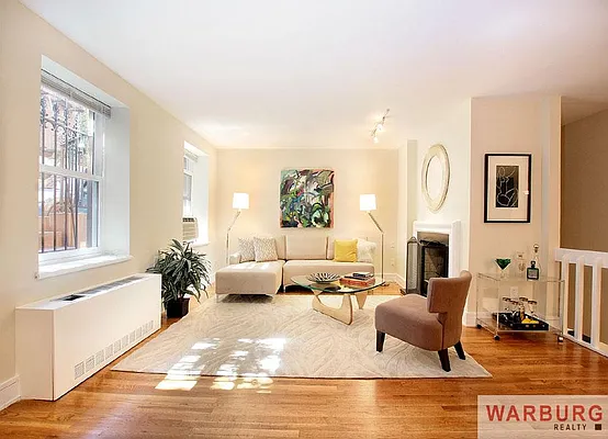 Sold by Warburg | media 15