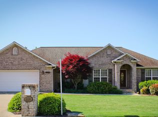 1124 W Holt Ave, Harrison, AR 72601