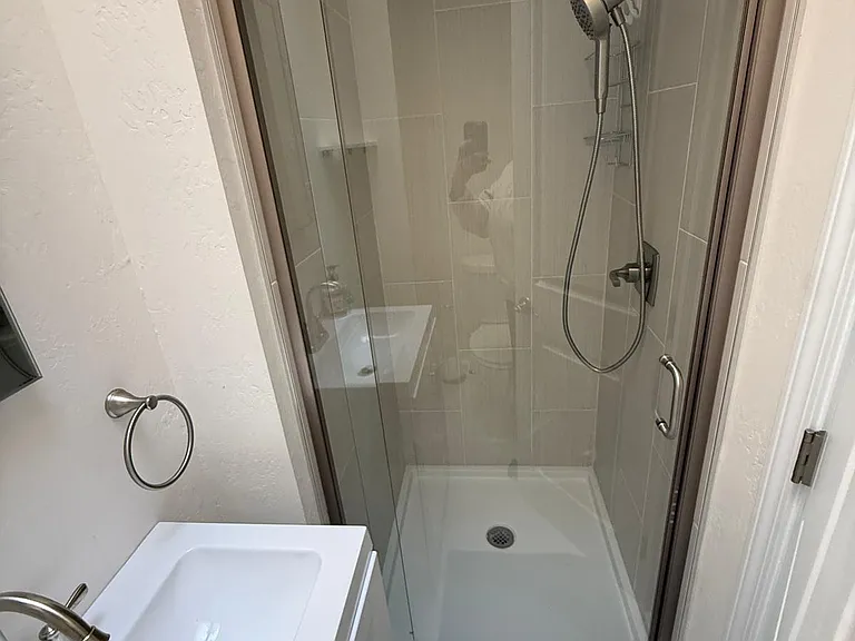 220 Sequoia Ave — Photo 9