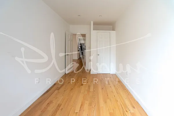 Rented by Platinum Properties | media 17