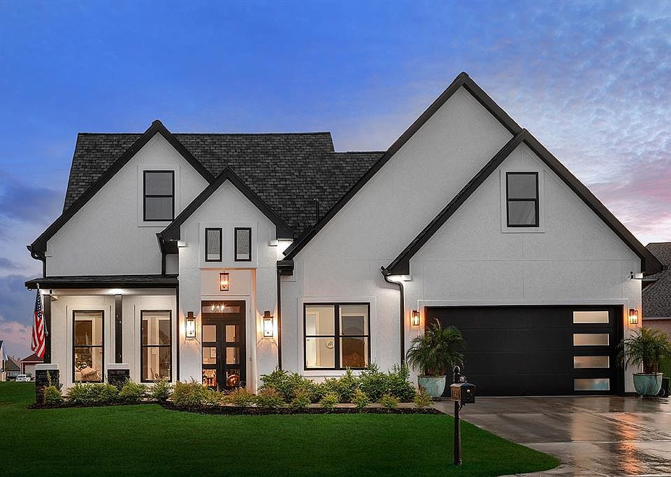 1st image of 12595 St Louis Court