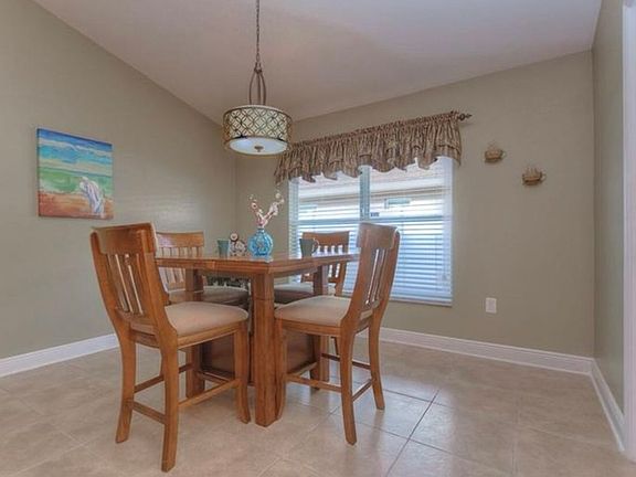 4th image of 9633 Jaybird Ln
