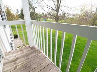 1093 S Latson Rd APT 23, Howell, MI 48843