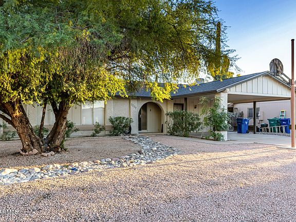 5th image of 2207 W PORTOBELLO Avenue