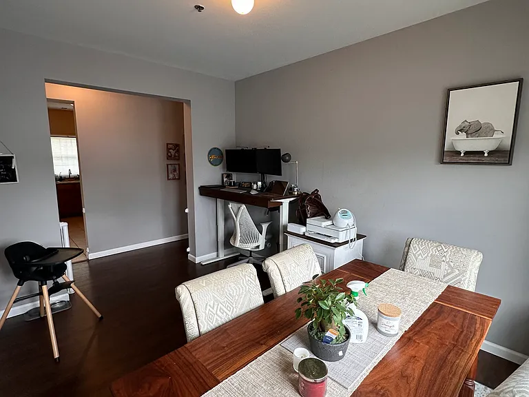 27 Sussex Ave #2 — Photo 9