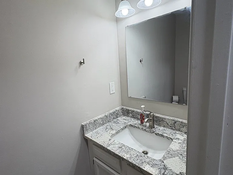 13911 Belmont Stakes Ct — Photo 3