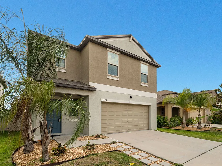 4529 Eternal Prince Dr — Photo 4