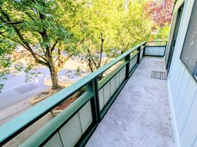 3805 Fremont Ave N, Seattle, WA