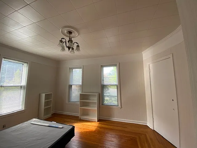 615 W Huron St #3 — Photo 10