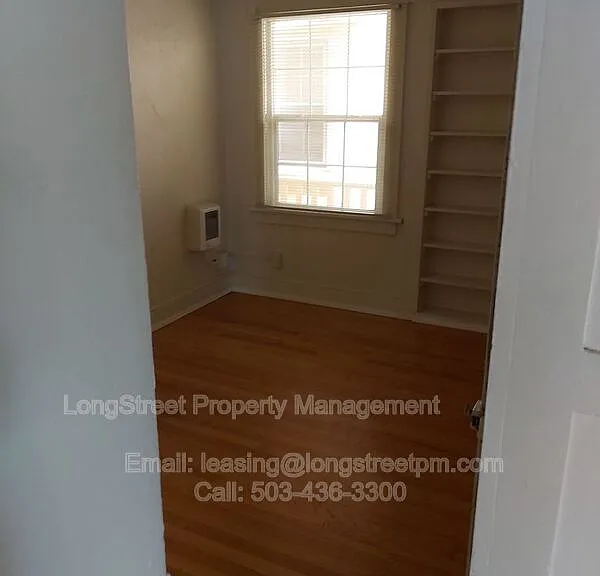 205 NW Kings Blvd #4 — Photo 10