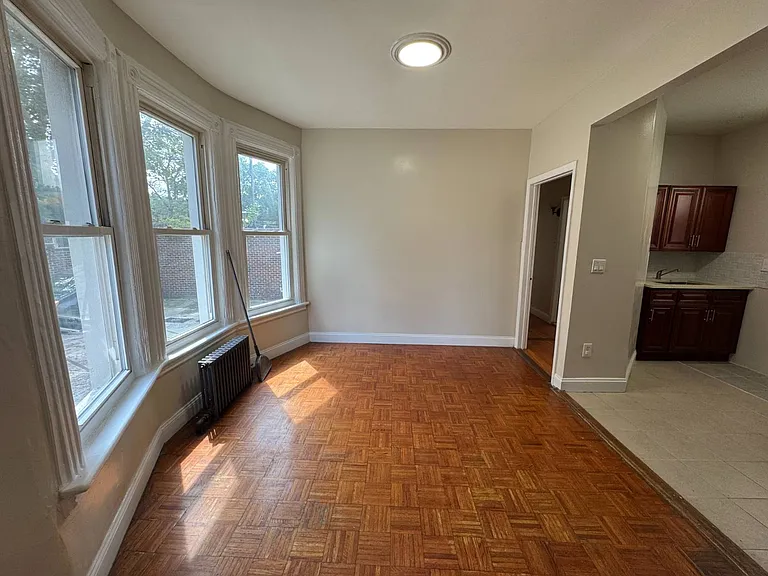 1451 Rosedale Ave #1 — Photo 6