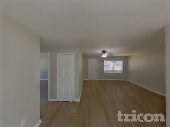 5th image of 4000 Berkshire Dr