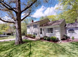 6 Fresh Meadow Rd, Monroe, CT 06468
