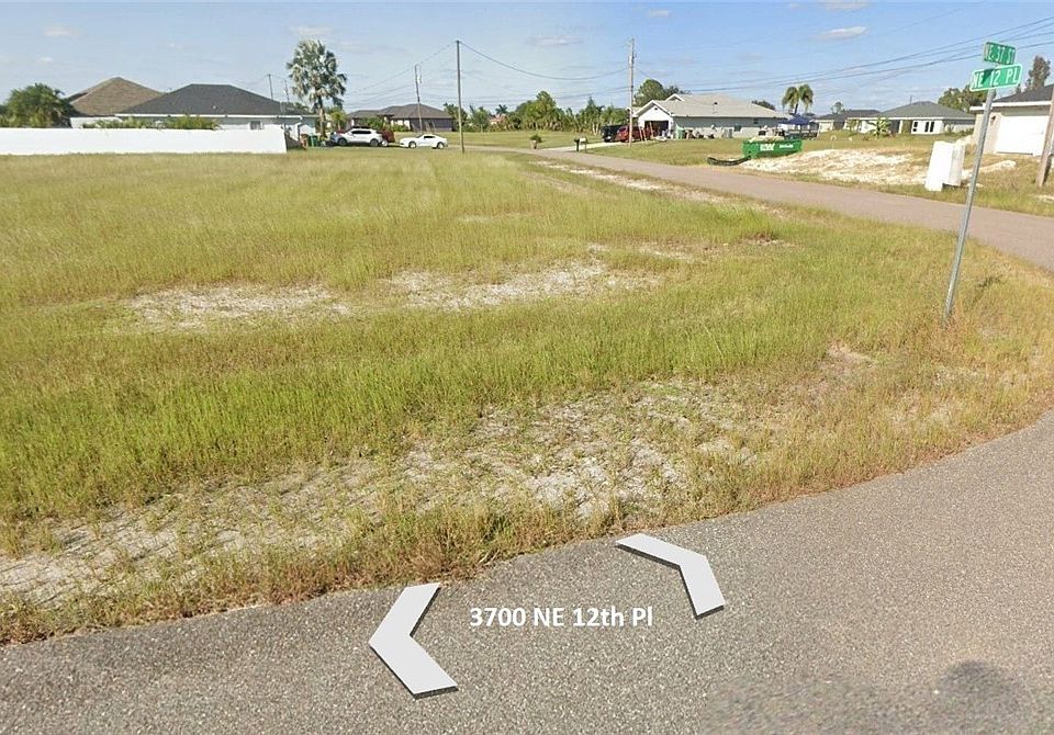 1st image of 3700 NE 12th Pl