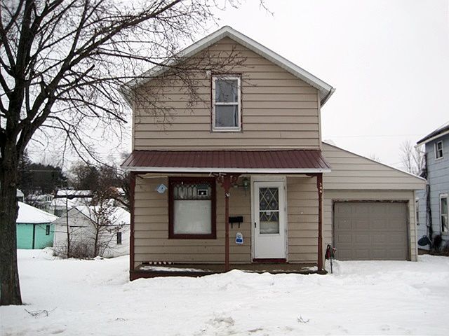 1st image of 304 Hewett St
