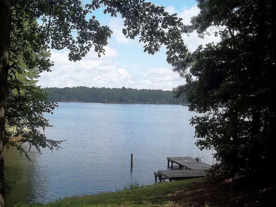 Lake Caroline