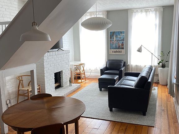 2nd image of 436 Milton St APT 2W