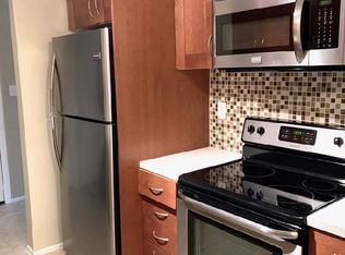 20 Pine Cluster Cir UNIT F, Manalapan, NJ 07726