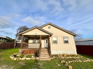 691 Tamarack Dr, Canyon Lake, TX 78133