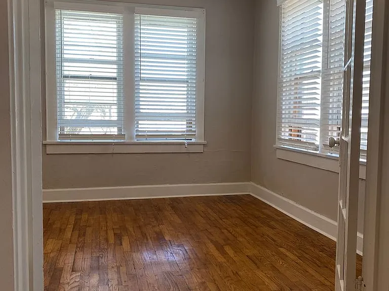 2501 E Douglas Ave — Photo 19