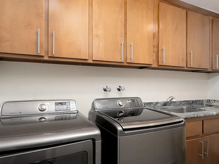 1511 E Twin Palms Dr — Photo 30