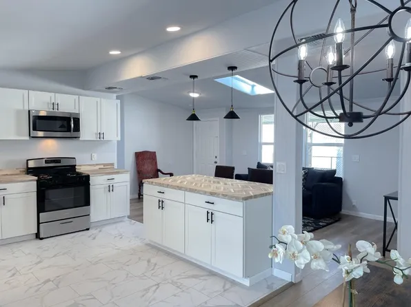 7449 Azimuth Ln, Sacramento, CA 95842
