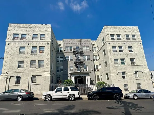 car915, 915 S Carondelet St APT 306, Los Angeles, CA 90006