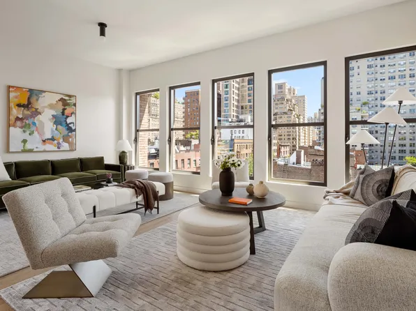 181 Macdougal Street image 2 of 24