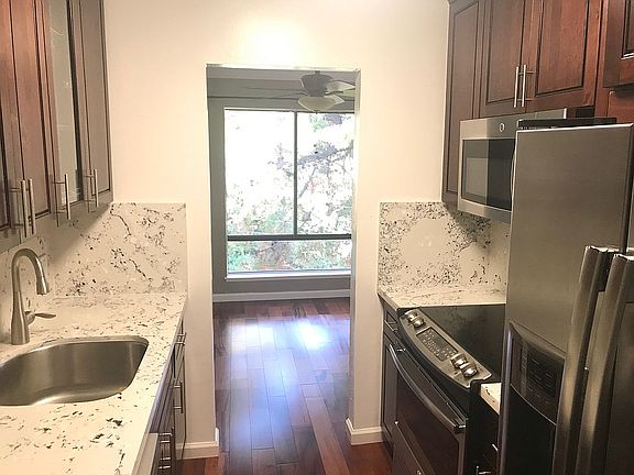 2nd image of 320 N Civic Dr APT 507