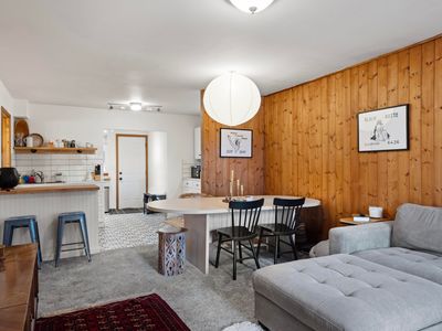 187 W Jefferson Ave, Sisters, OR, 97759